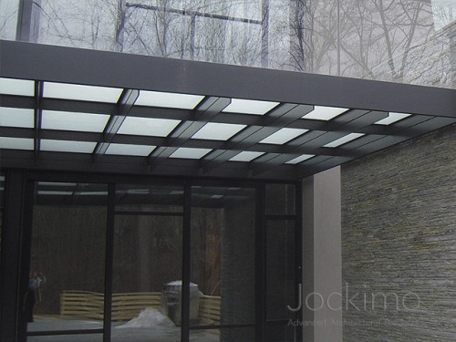 f residence exteriorglassfloor